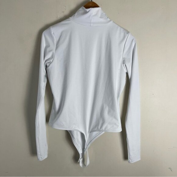 Smash + Tess Turtleneck Long Sleeve Bodysuit White Size Small - Picture 4 of 11